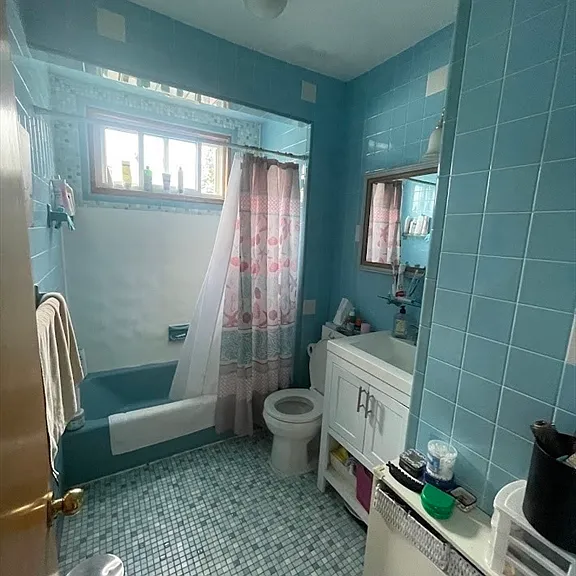 22 Dante Ave #22 — Photo 5