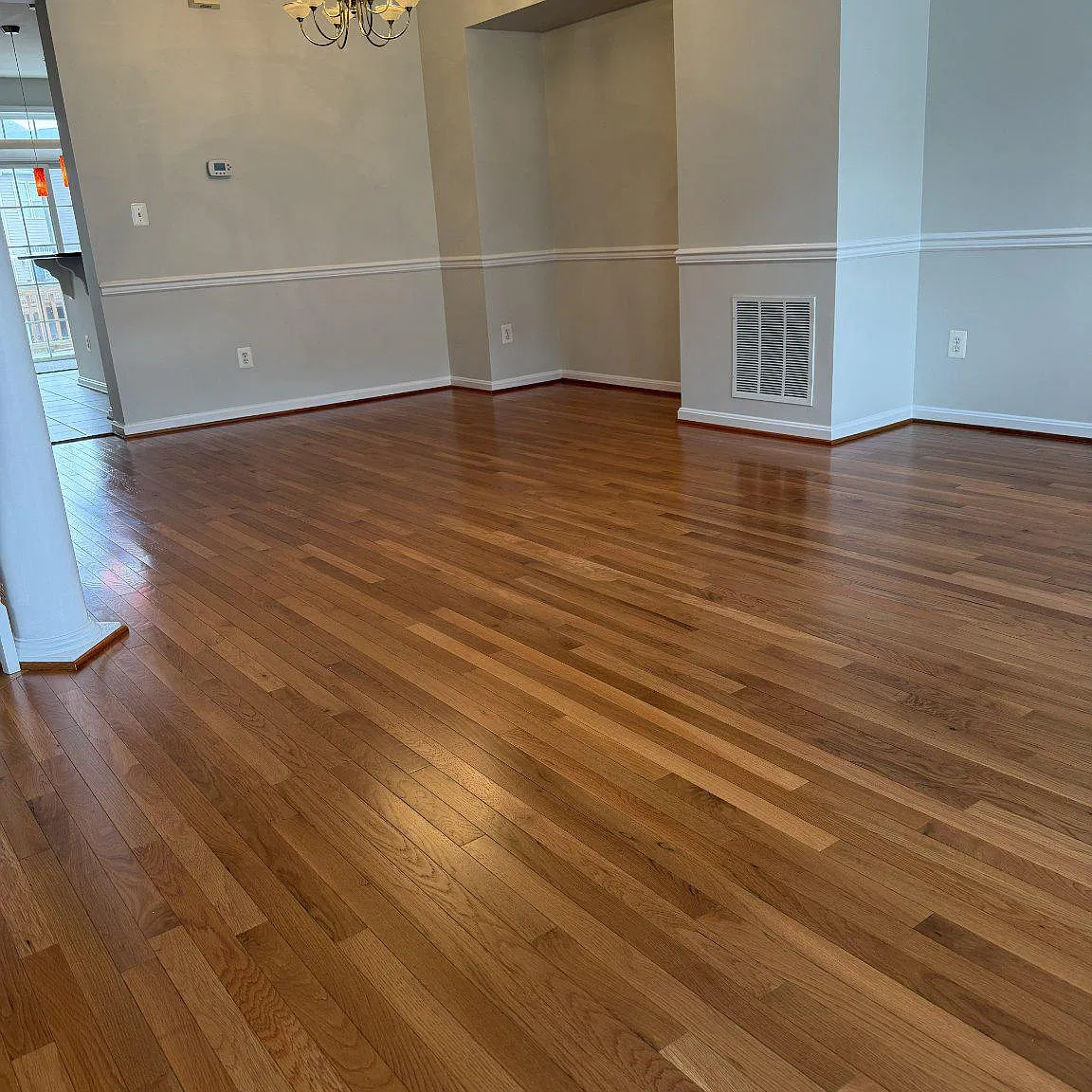 3 bed, 5.0 bath, 2510 sqft, $3,300 — Photo 3