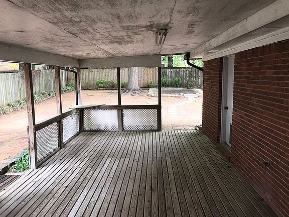 Rear covered deck