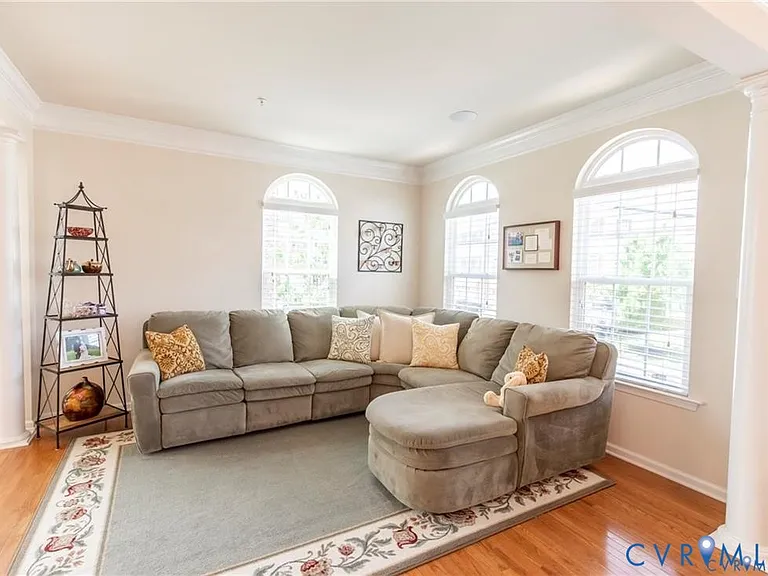 411 Siena Ln — Photo 27