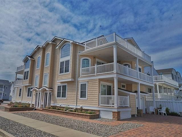 1st image of 7812 Pleasure Ave #S
