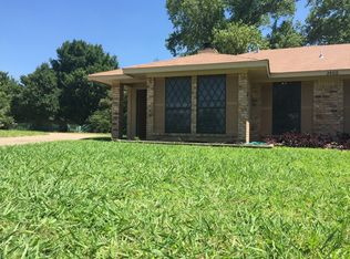 2400 Ventura Dr, Arlington, TX 76015