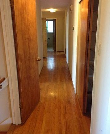 3rd image of 1275 Manzanita Dr