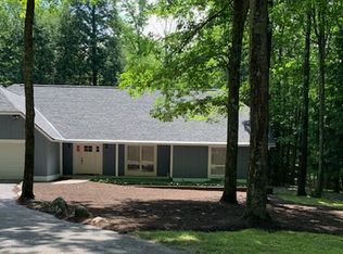 1312 Pinetree Trl, Harbor Springs, MI 49740