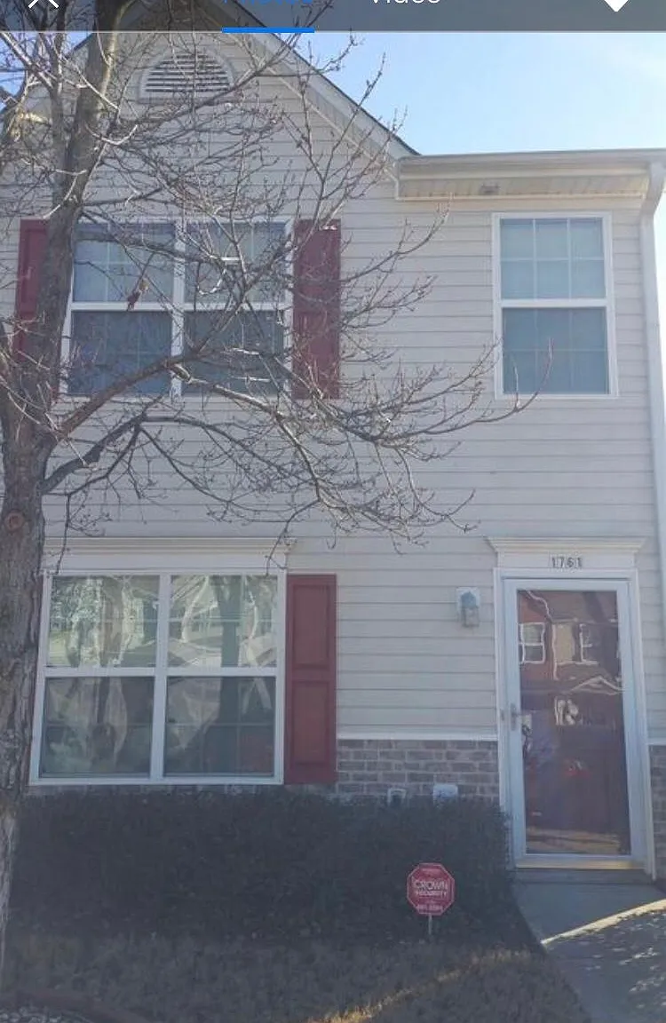 1761 Fielding Way — Photo 1