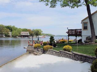 7 Cove Rd, Hopatcong, NJ 07843