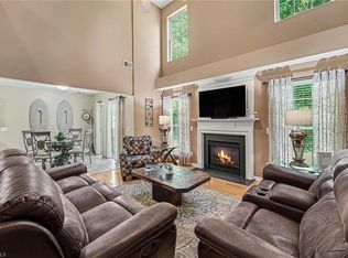 3368 Cherrybrook Dr, Jamestown, NC 27282