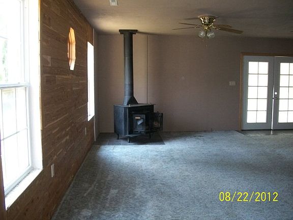 3rd image of 804 E River St