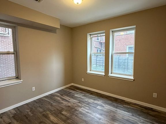 3rd image of 112 Gregory Ave #31515ee96
