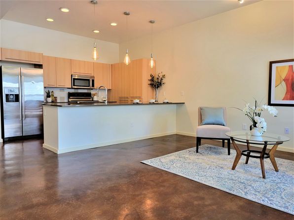803 Blondel St Unit 102