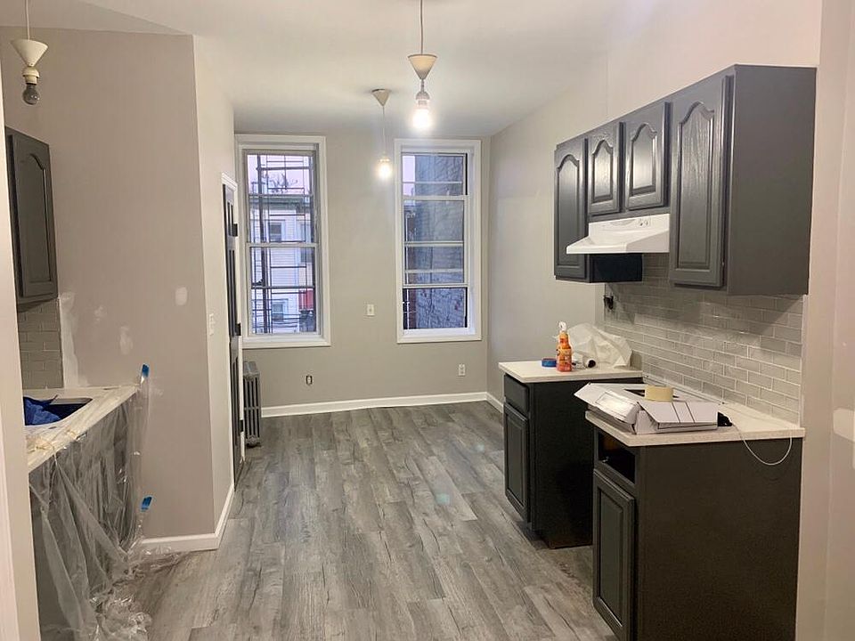 2nd image of 1872 Himrod St Fl 2nd