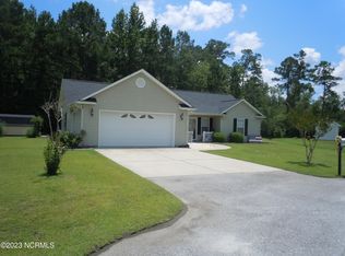 122 Fox Dale Dr, Loris, SC 29569
