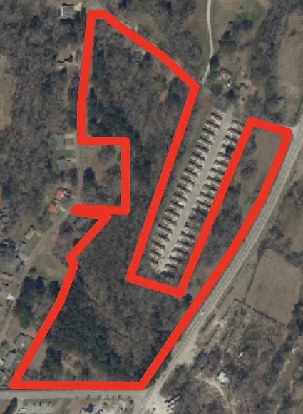 2nd image of 1706 Tulip Rd