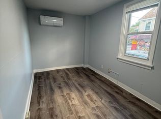 170 Arnold St #1F, Woonsocket, RI 02895