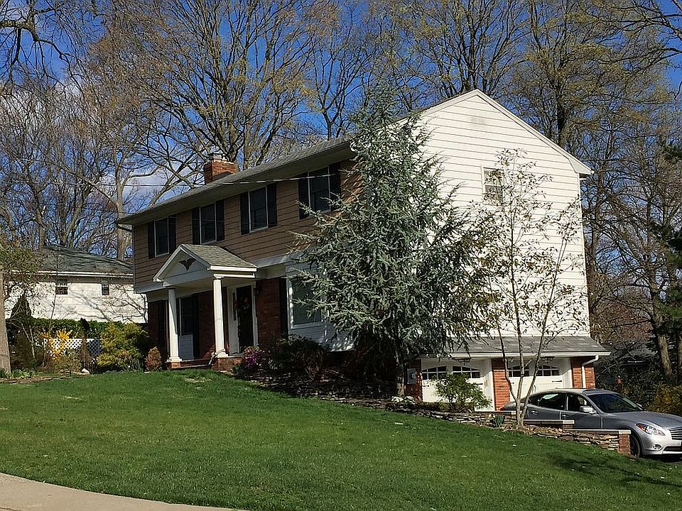 2nd image of 39 Darlington Dr