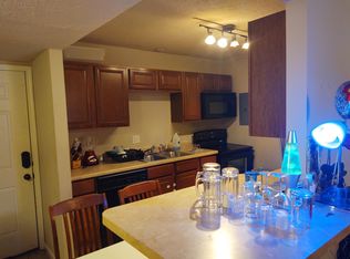 1745 W 24th St APT 2, Lawrence, KS 66046