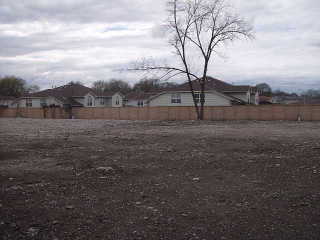 2nd image of 7300 Archer Ave