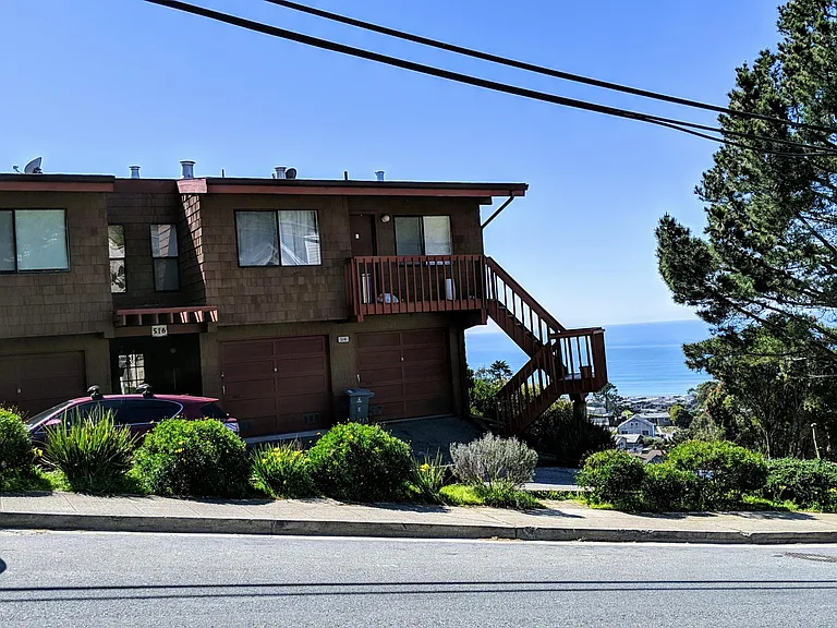 516 Monterey Rd #D — Photo 5