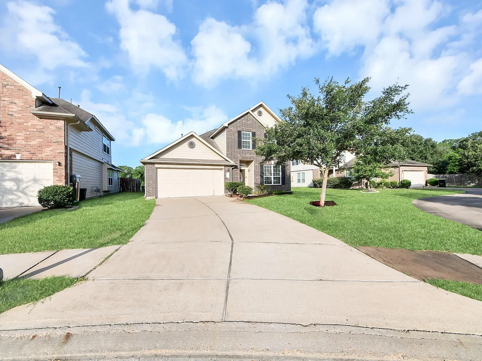 3 bed, 2.5 bath, 1913 sqft, $2,195 — Photo 4
