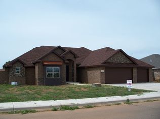 421 Providence Cir, Clovis, NM 88101