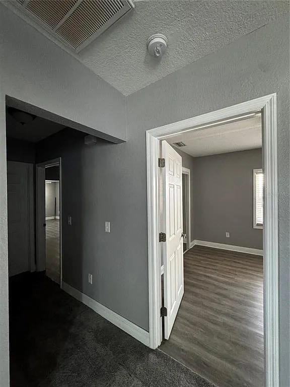 2 bed, 2.0 bath, 1410 sqft, $1,850 — Photo 2