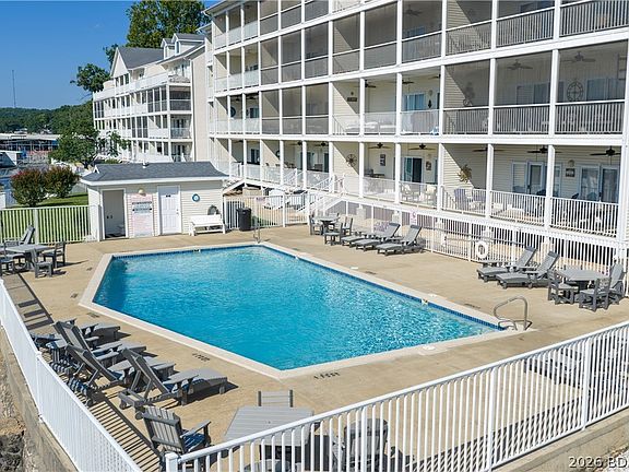 3rd image of 180 Lakeview Resort Blvd #2B