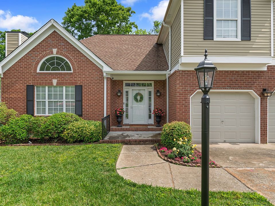 1st image of 312 Glenridge Ct