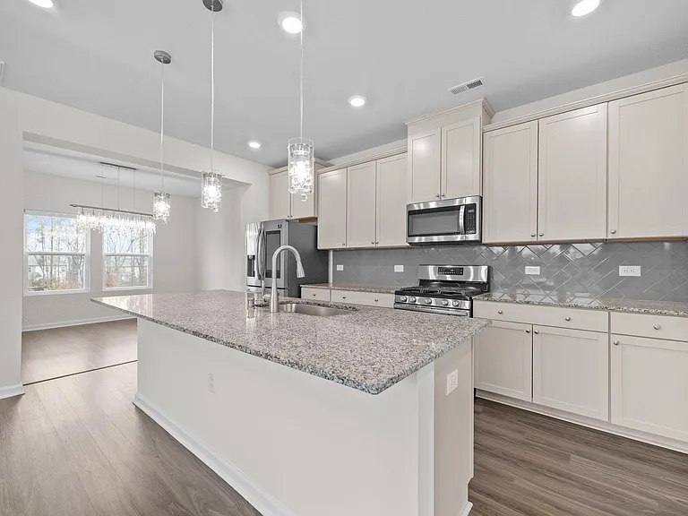 1128 Brickfield Dr — Photo 12