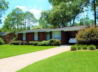 2508 Whispering Pines Rd, Albany, GA 31707