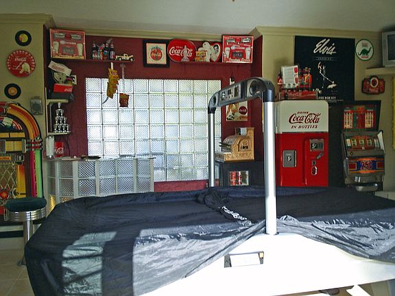Game room inside 6/04