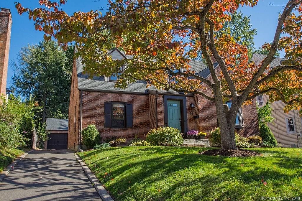 82 Ballard Dr, West Hartford, CT 06119 Zillow