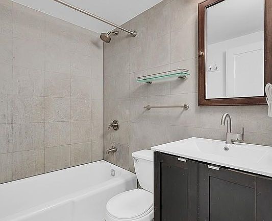 5th image of 214 Avenue A APT 2D