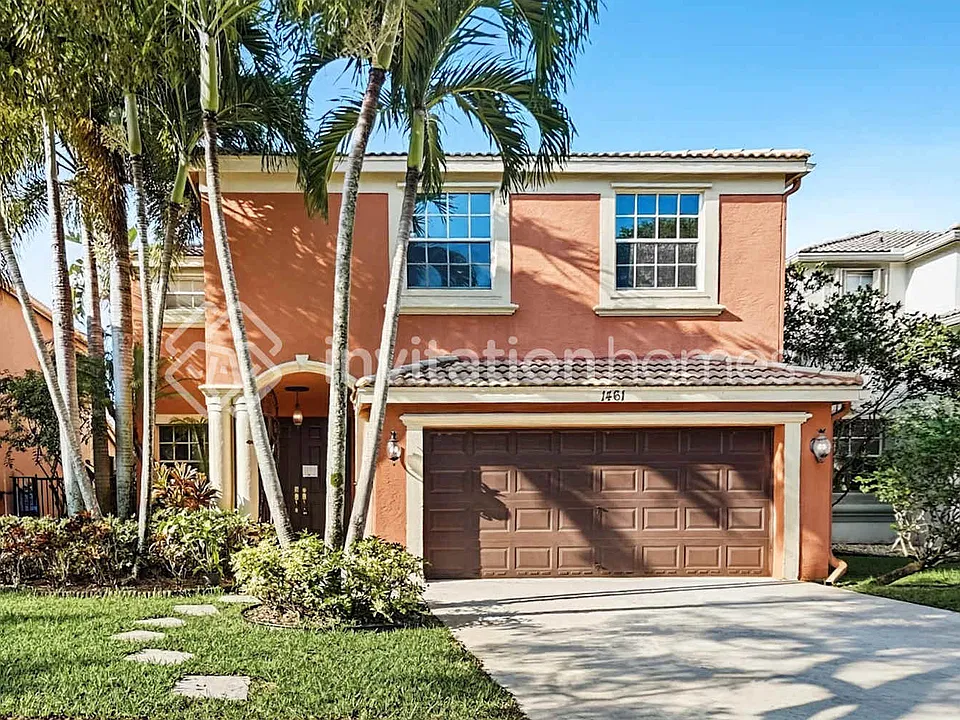 1461 Running Oak Ct