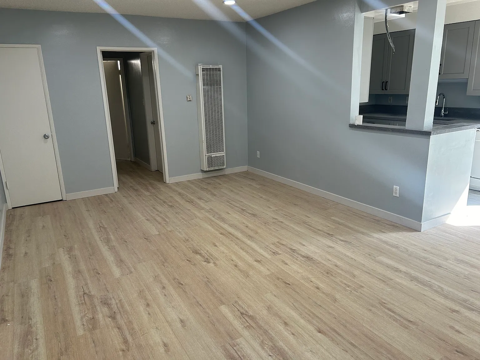 8654 Falmouth Ave — Photo 3