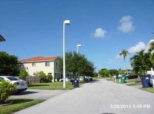 9041 SW 203rd Ter, Cutler Bay, FL 33189