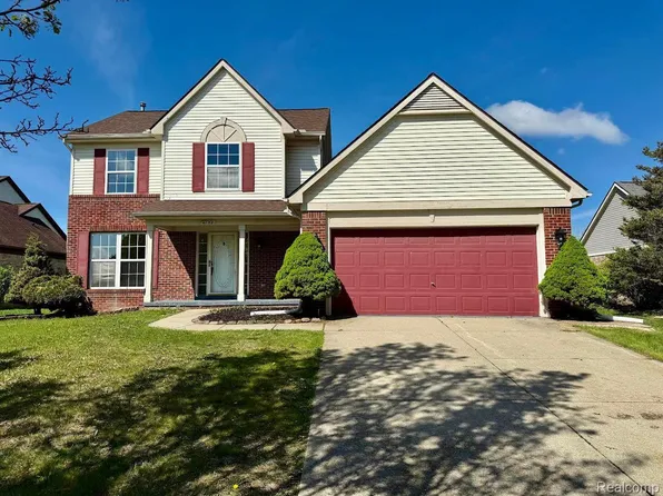 4158 Kimberly Dr, Canton, MI 48188