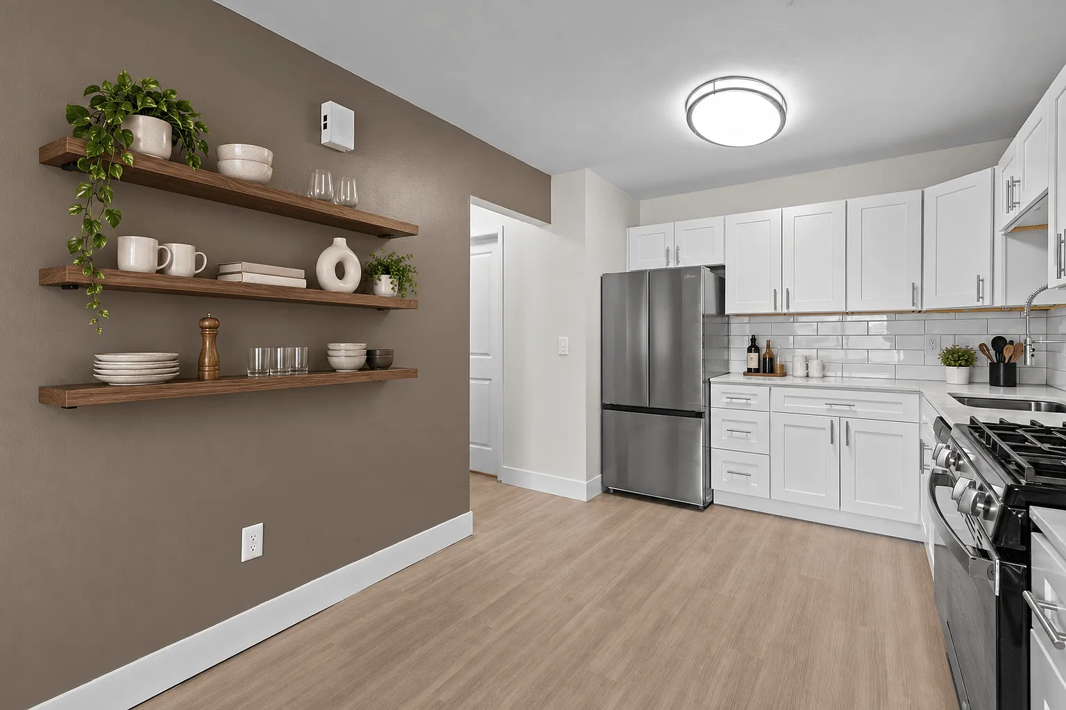 The Townhomes of Canton — Photo 3