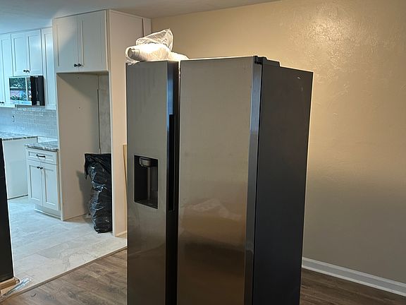 4th image of 3207 Shamrock St E APT 30