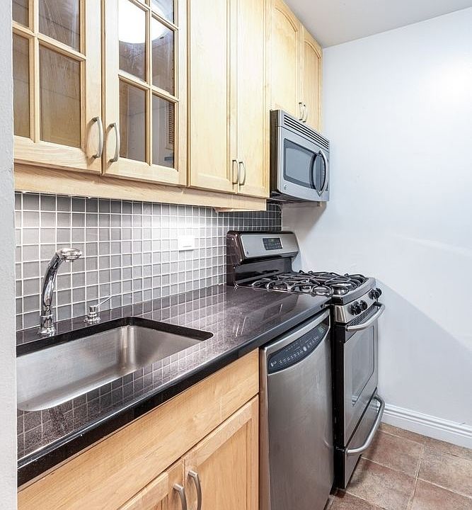 1st image of 201 E 87th St APT 8G