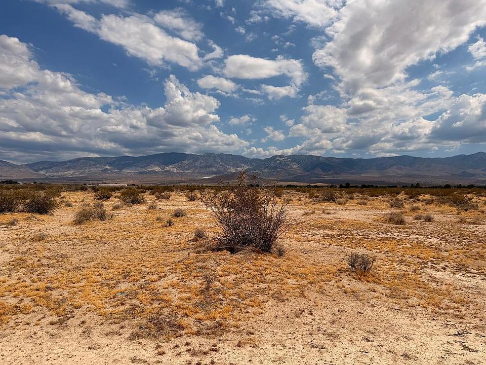 1st image of 40 Rabbit Springs Rd