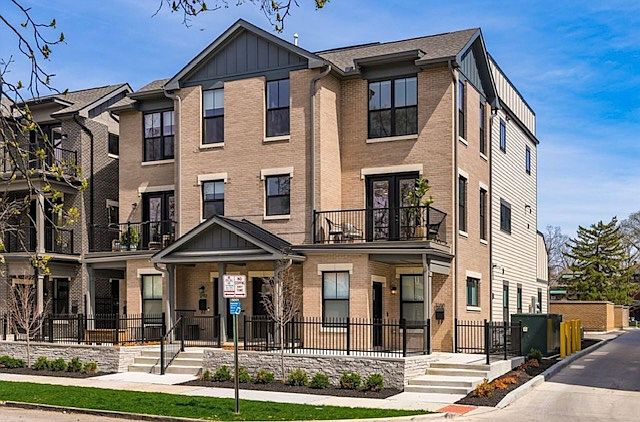 1st image of 1292 Forsythe Ave