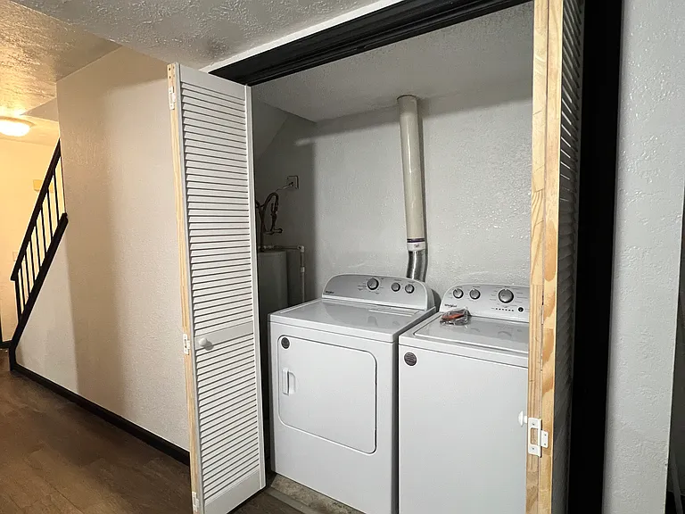 1411 Gabriel Dr #1 — Photo 9