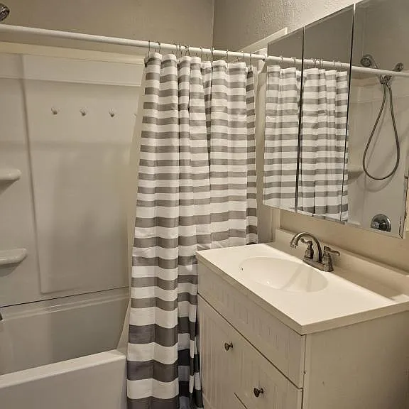 133 Santa Fe Dr #A — Photo 7