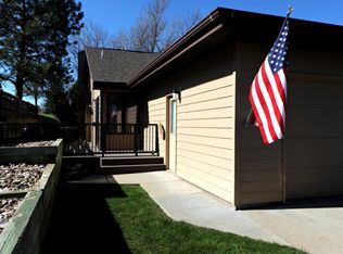 4021 Pinehurst Ct, Rapid City, SD 57702