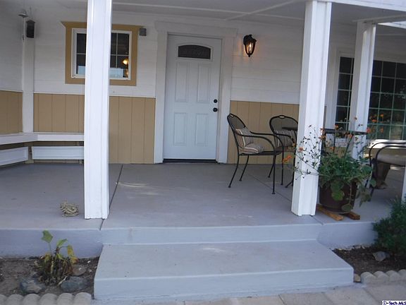 4th image of 17585 Strickland Ave