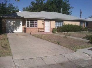 1909 Hendola Dr NE, Albuquerque, NM 87110