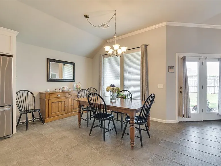 18500 Summer Grove Ave — Photo 14