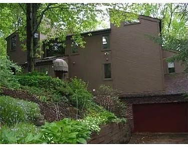 2625 Woodmont Ln photo 1