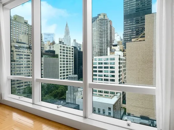 845 United Nations Plaza image 7 of 26