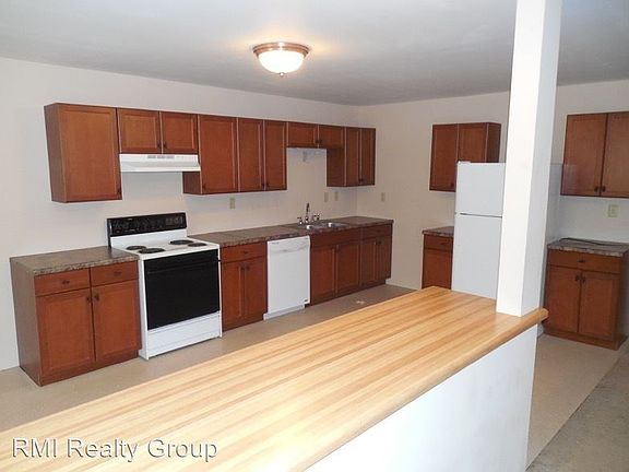 3rd image of 255 Fant Dr APT 4
